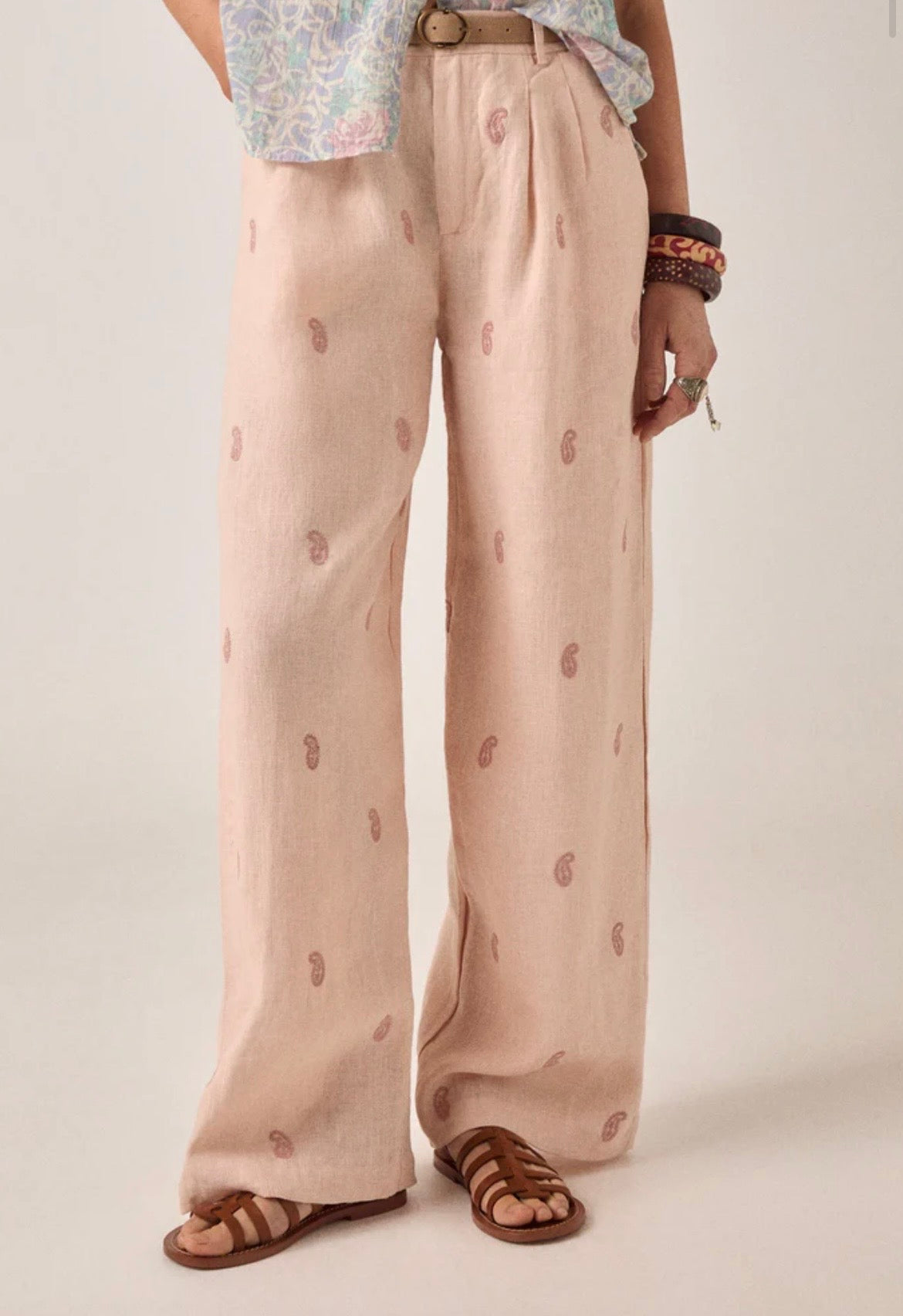 Pantalone Maison Hotel