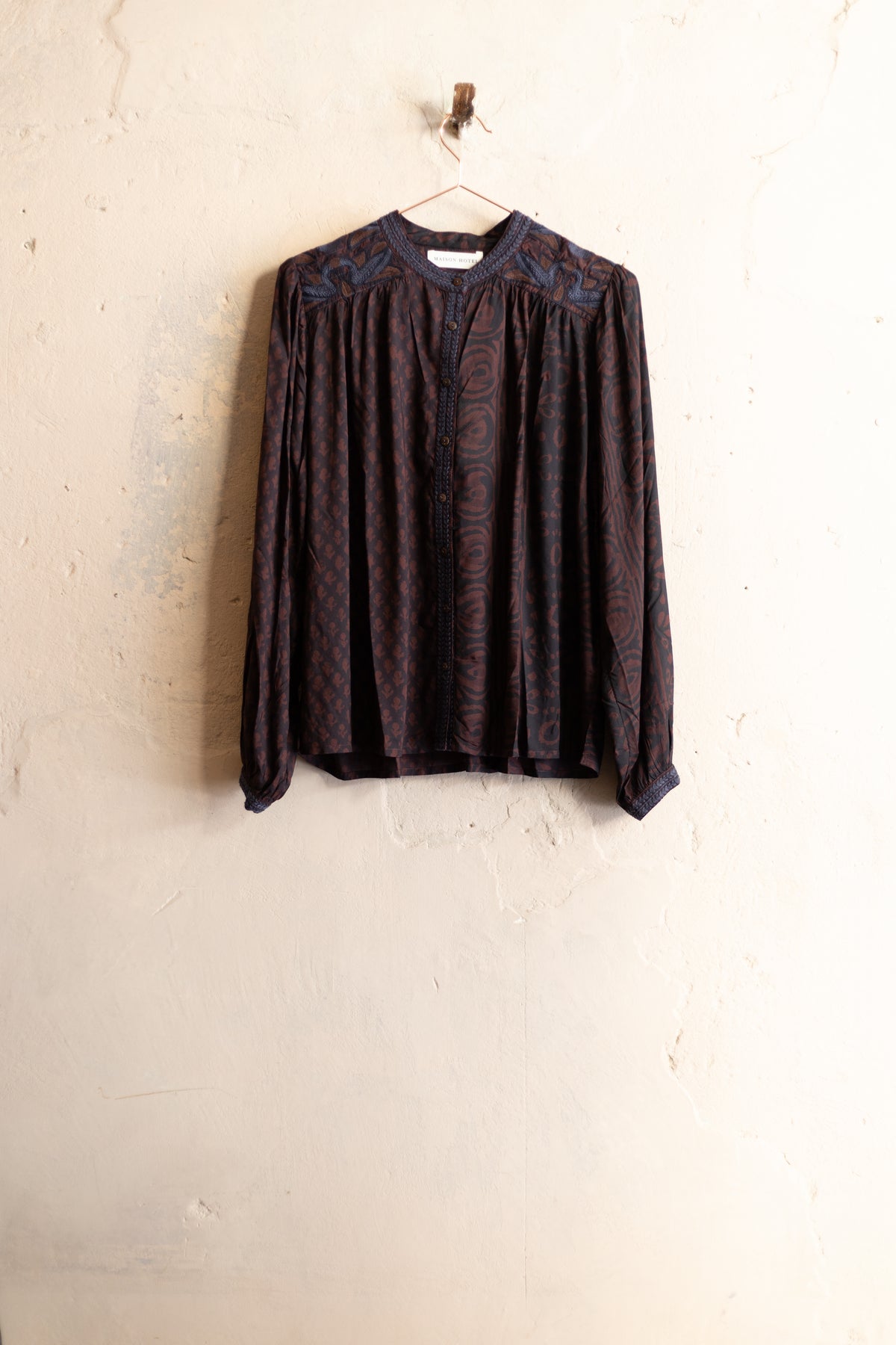 Camicia Maison Hotel